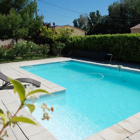 Bed and Breakfast Au Bon Penequet Pujaut Екстер'єр фото