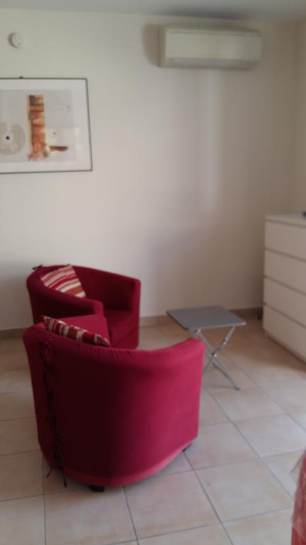 Bed and Breakfast Au Bon Penequet Pujaut Екстер'єр фото